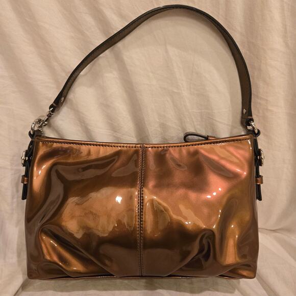 Coach Madison Demi Copper Patent Leather Small Pleated Bag Excellent Condition - Picture 2 of 16